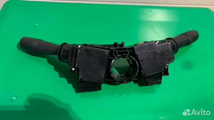 Блок подрулевых переключателей Toyota Camry V55