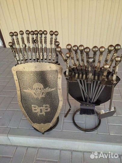 Подарок на день вдв, подставка для шампуров