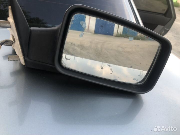 Зеркала на priora