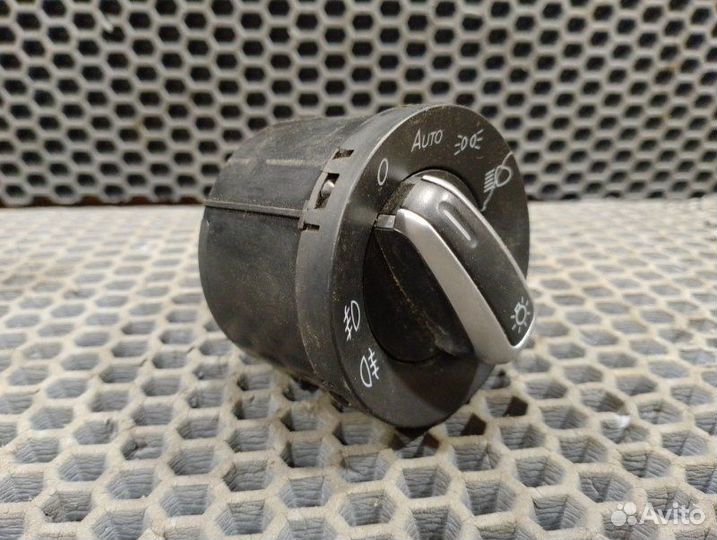 Блок управления светом Skoda Rapid 1.6 CWV 2017