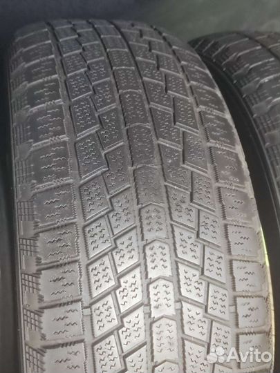 Hankook Nordik IS RW08 225/60 R17 99T