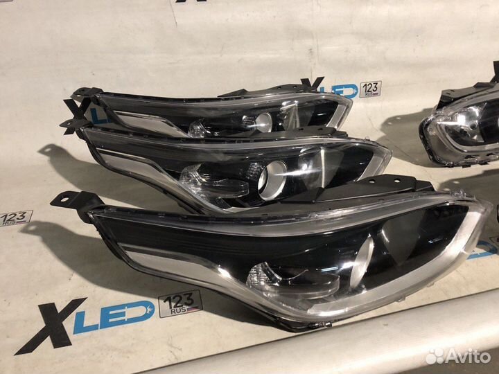 Фара правая левая Kia Ceed 3 галоген без дхо