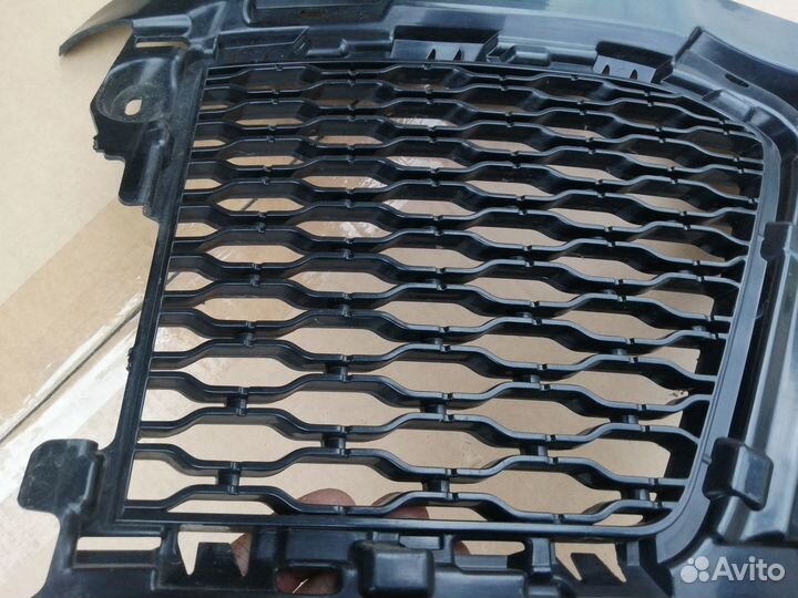 Решетка перед бампера R Range Rover Sport 2 рест