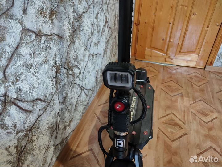 Электросамокат Dualtron Victor