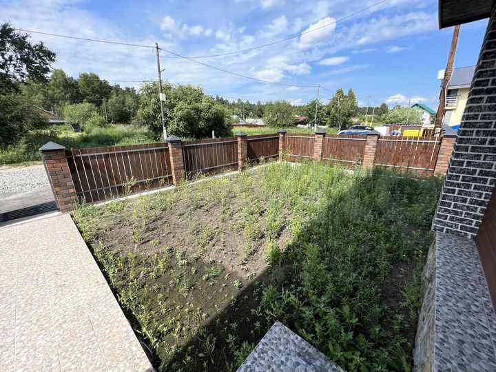 Коттедж 155 м² на участке 8 сот.