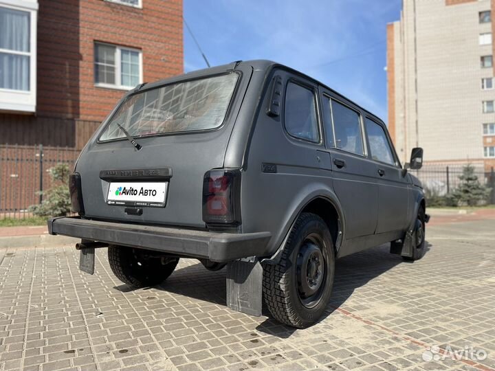LADA 4x4 (Нива) 1.7 МТ, 2005, 175 000 км