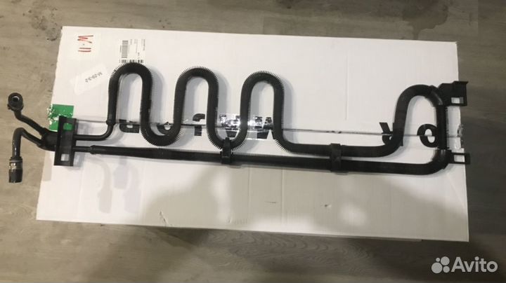 Радиатор охлаждения Гур Mersedes