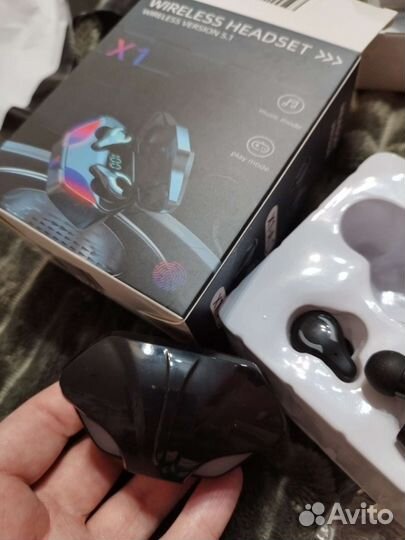 Беспроводные наушники