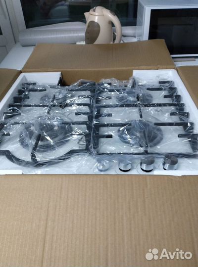 Газовая варочная панель 4 конфорки новая