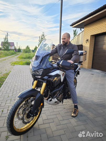 Мотокуртка кожаная мужская