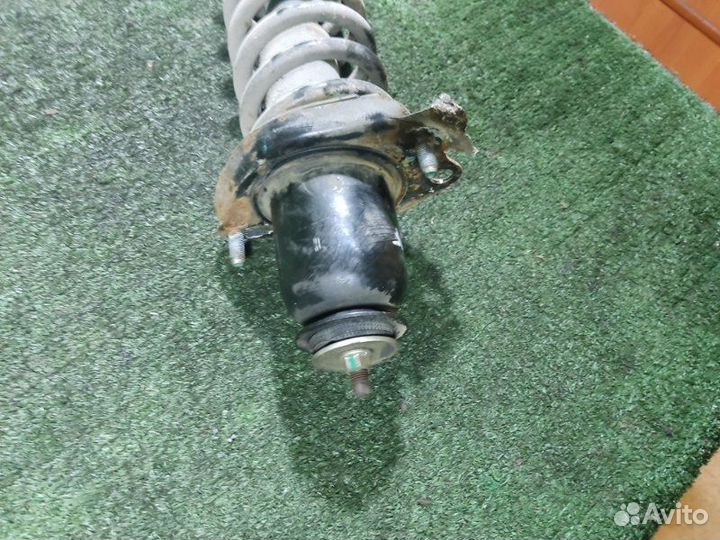 Стойка задняя левая Geely Emgrand Ec7 FE-1 JL4G18