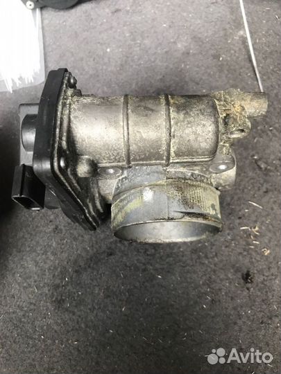 Дросельная заслонка Nissan MR20DE