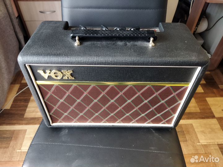 VOX pathfinder 10
