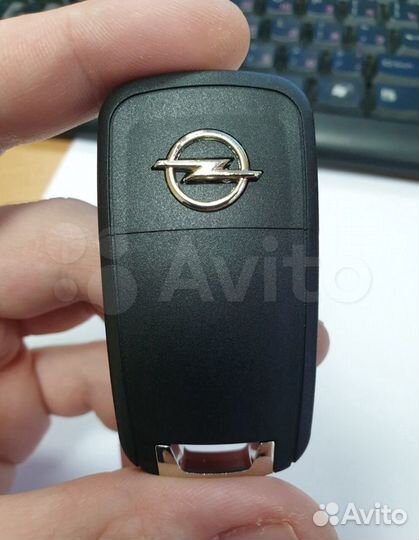 Корпус выкидного ключа Opel