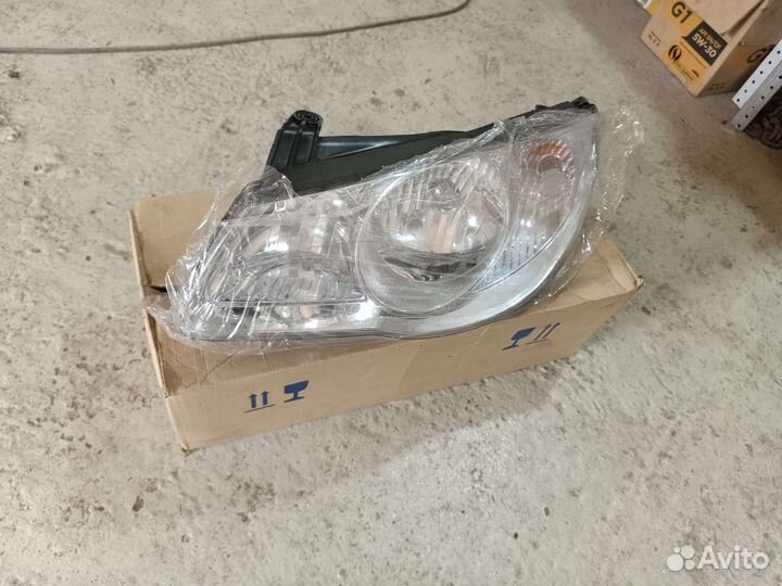 Фара Hyundai Elantra hd