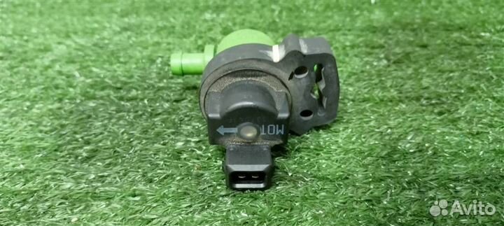 Клапан вентиляции топливного бака Mercedes Benz W