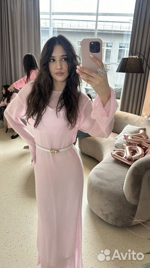 Платье розовое