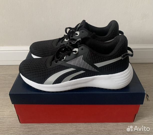 Кроссовки женские Reebok