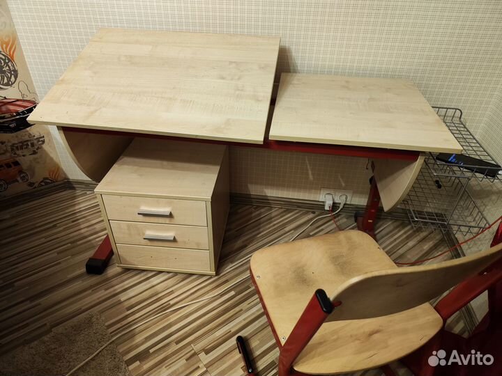 Растущая парта 