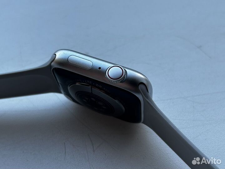 Apple watch 9