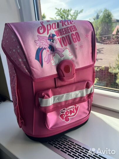 Рюкзак школьный для девочки новый