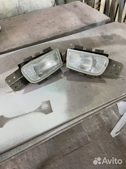 Повторитель поворота Nissan Gloria