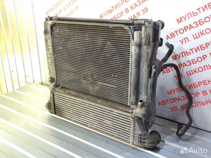 Радиатор охлаждения интеркулер Бмв X5 E53