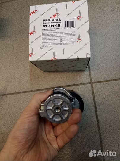 Натяжитель ремня генератора Volkswagen Jetta 6