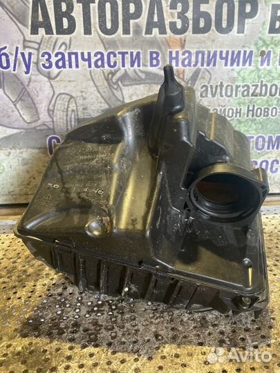 Корпус воздушного фильтра Renault Megane 3