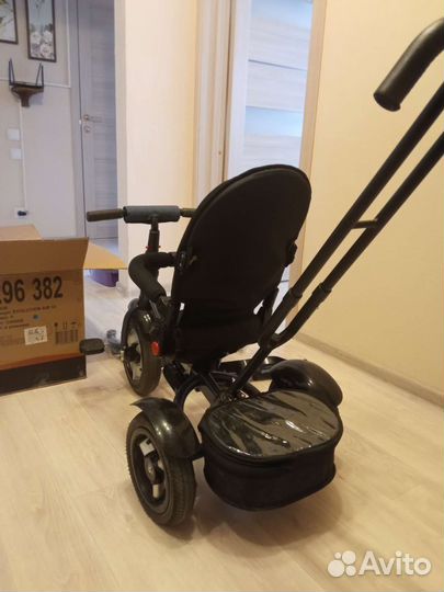 Велосипед трёхколёсный