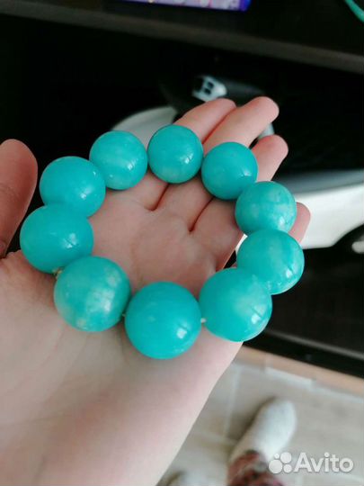 Женские браслеты