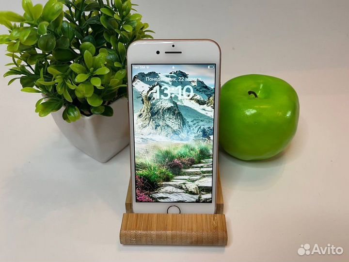 iPhone 8, 64 ГБ