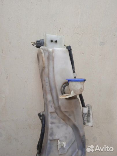 Бачок омывателя Ford Focus 2 хетчбэк 5-ти дв. hwda