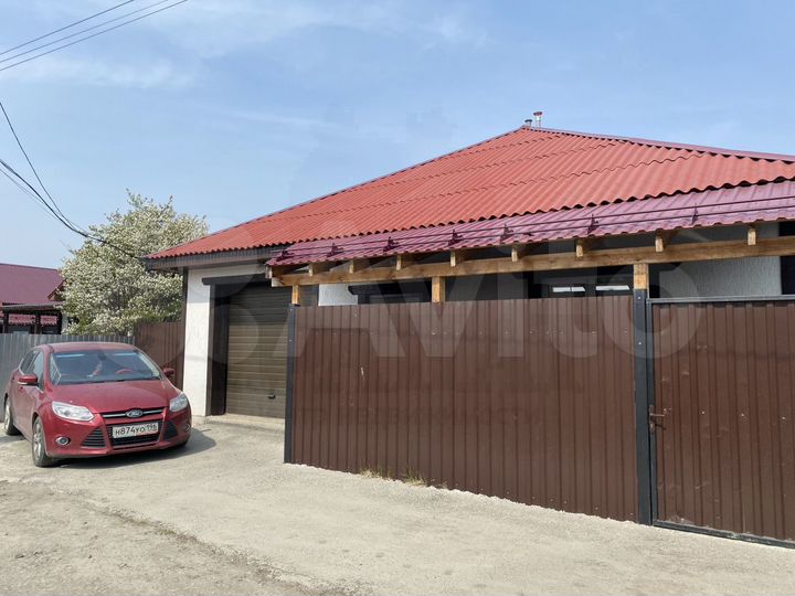 Коттедж 128 м² на участке 7 сот.