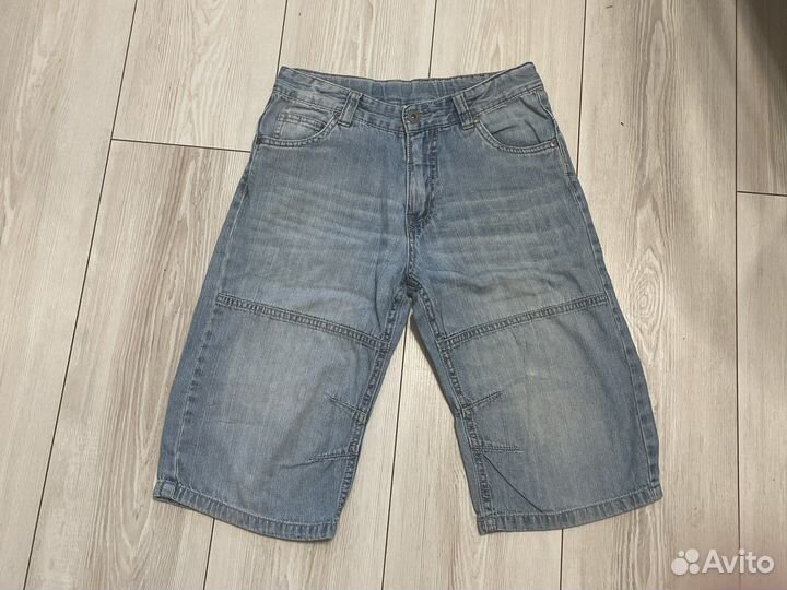 Джинсовые шорты