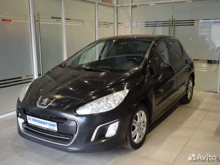 Peugeot 308, 2011