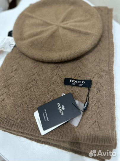 Берет и Палантин из шерсти верблюжонка