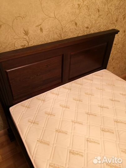 Кровать с матрасом 120*190