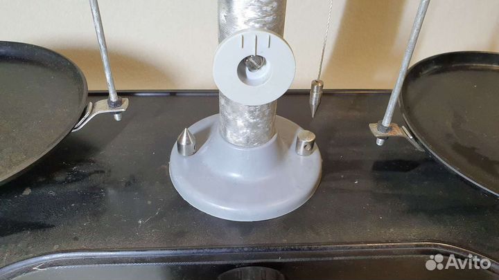 Весы лабораторные. СССР