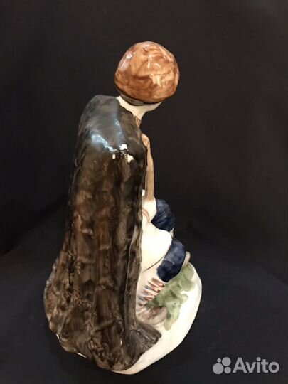 Пастух.Ереван.Советский фарфор