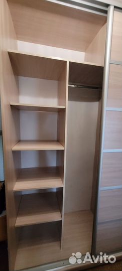 Шкаф купе с зеркалом