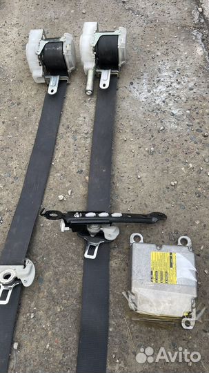 Ремни безопасности toyota corolla 180 блок srs