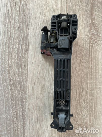 Ручка двери toyota corolla 150