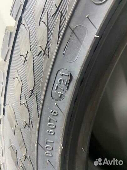 Nokian Tyres Hakkapeliitta 9 SUV 275/40 R21 107T