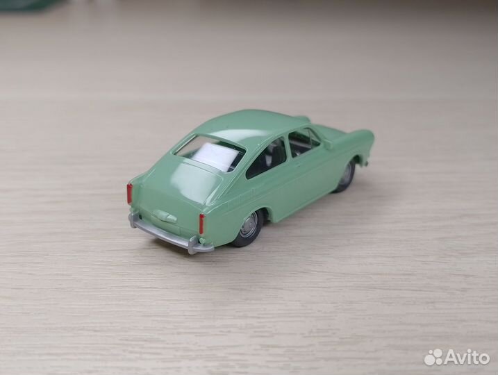 A26.3) Volkswagen Typ 3 Fastback (1961-1973) мятны