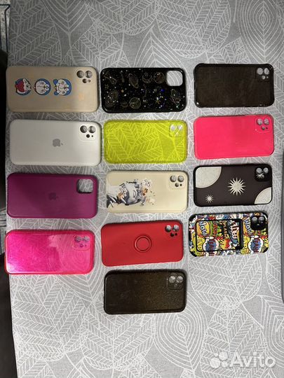 Чехлы на iPhone 11
