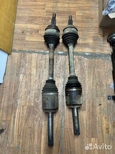 Полуось задняя Range Rover Sport