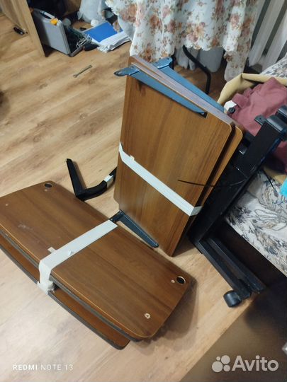 Продам компьютерный стол