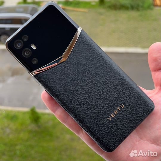 Vertu iVertu 5G Jade Black Calf, 12/512 ГБ