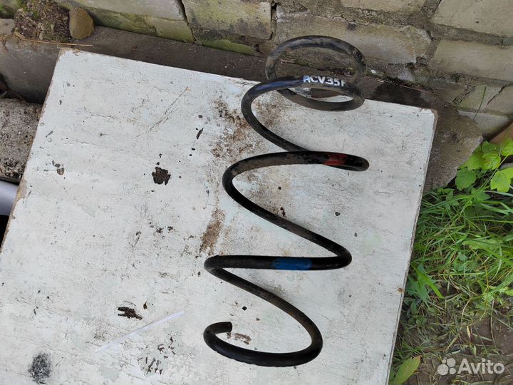 Пружина Тойота Камри